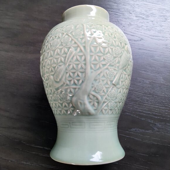 Wildwood Home Celadon Glazed Ginger Jar Lamp Base w/ Floral Fauna Engraving - Picture 3 of 12